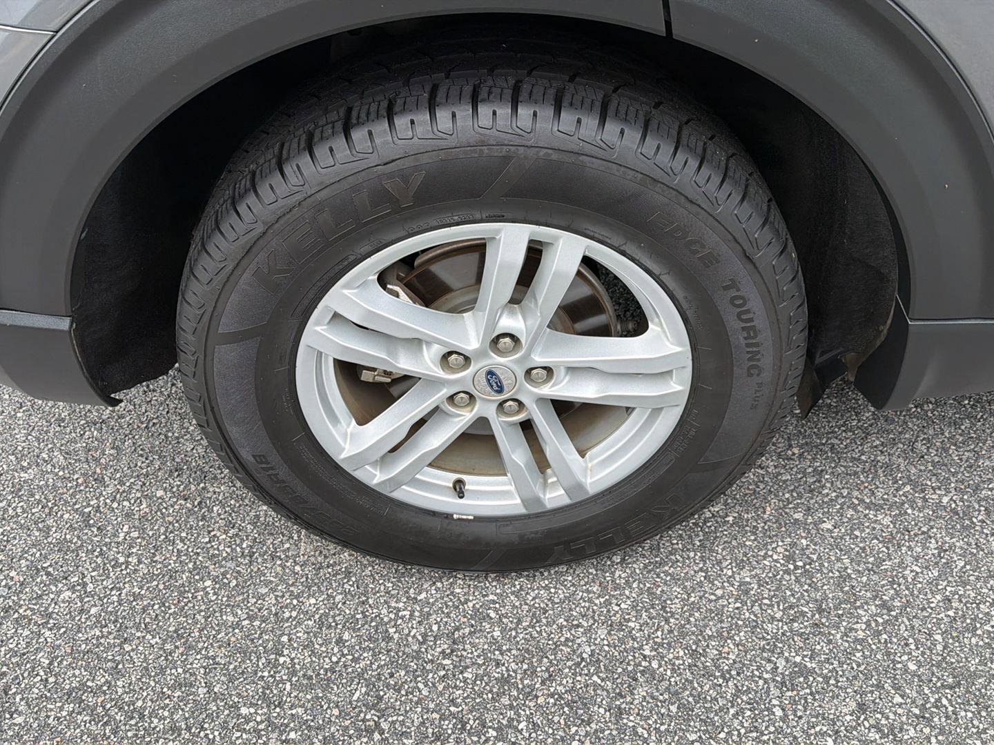 Certified 2023 Ford Explorer XLT RWD image 39
