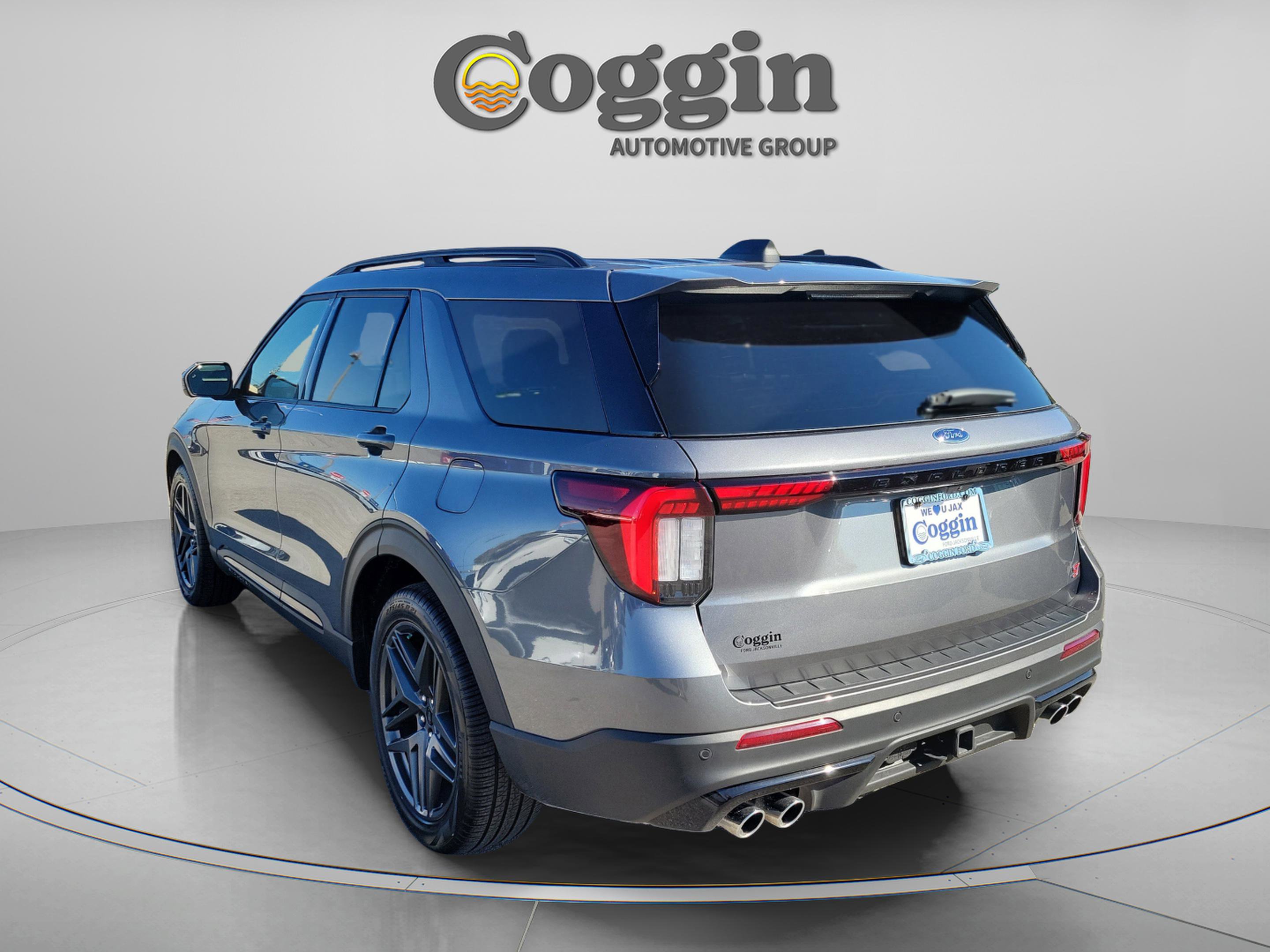 Certified 2025 Ford Explorer ST w/ Sun And Sound Package image 2