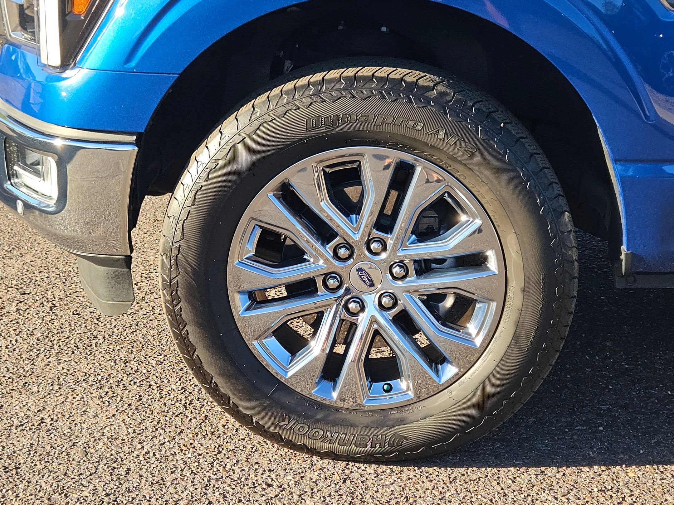 Certified 2024 Ford F150 Lariat w/ FX4 Off-Road Package image 9