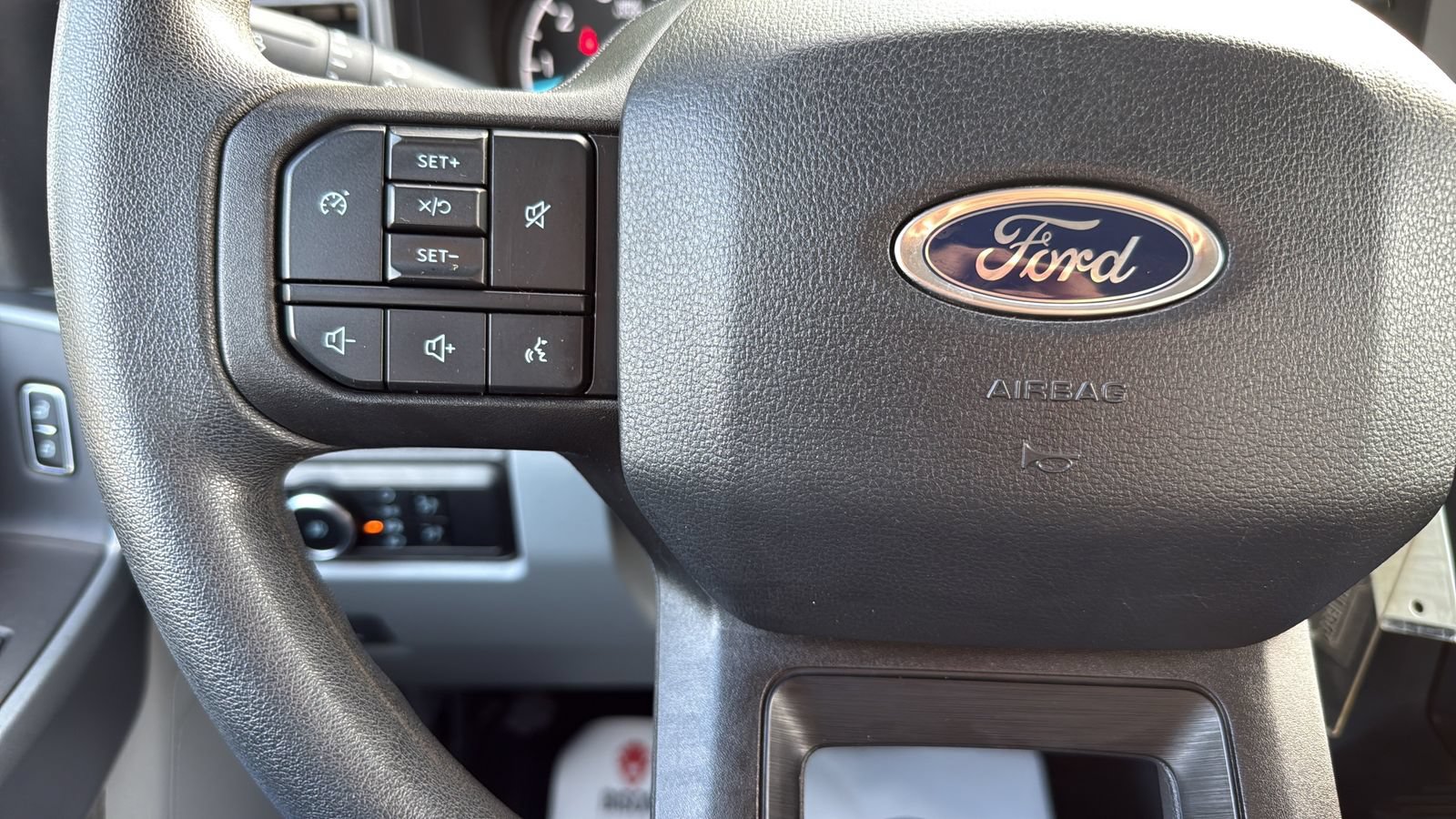 Certified 2024 Ford F250 XL w/ STX Appearance Package AWD/4WD image 15