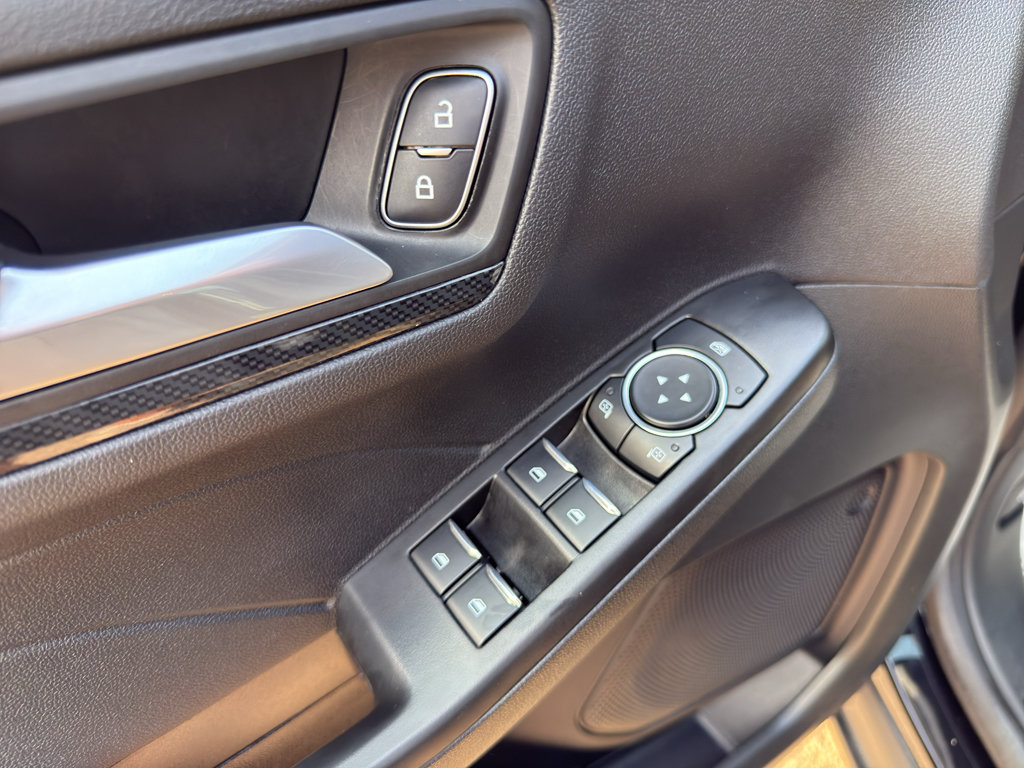 Certified 2025 Ford Escape Platinum AWD/4WD image 16