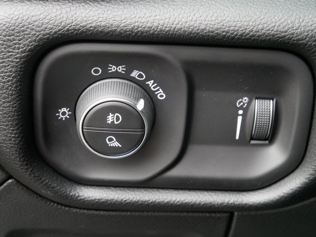 Used 2026 RAM 1500 Big Horn w/ Night Edition AWD/4WD image 19