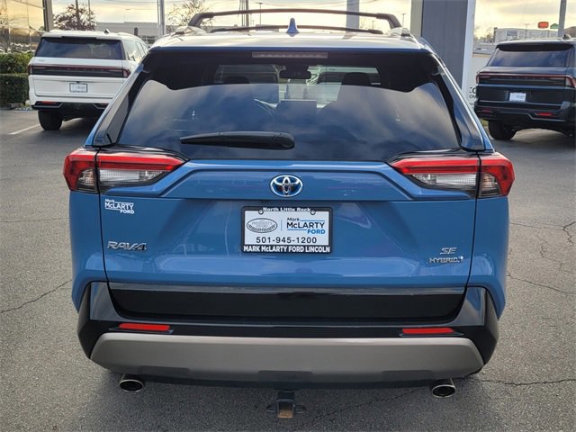 Used 2022 Toyota RAV4 SE image 5