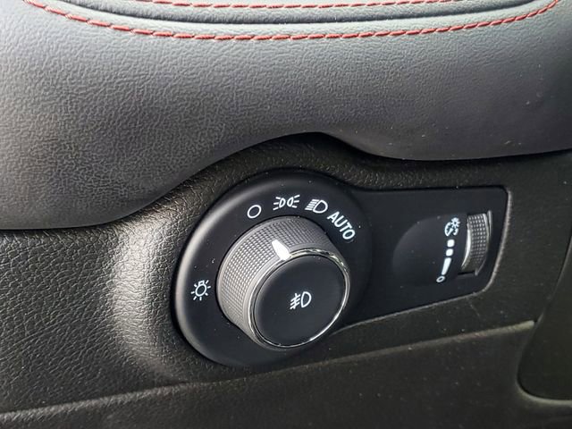 Used 2023 Dodge Durango GT image 9