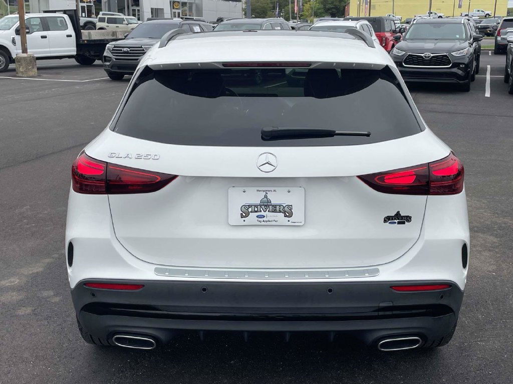 Used 2025 Mercedes-Benz GLA 250 image 4