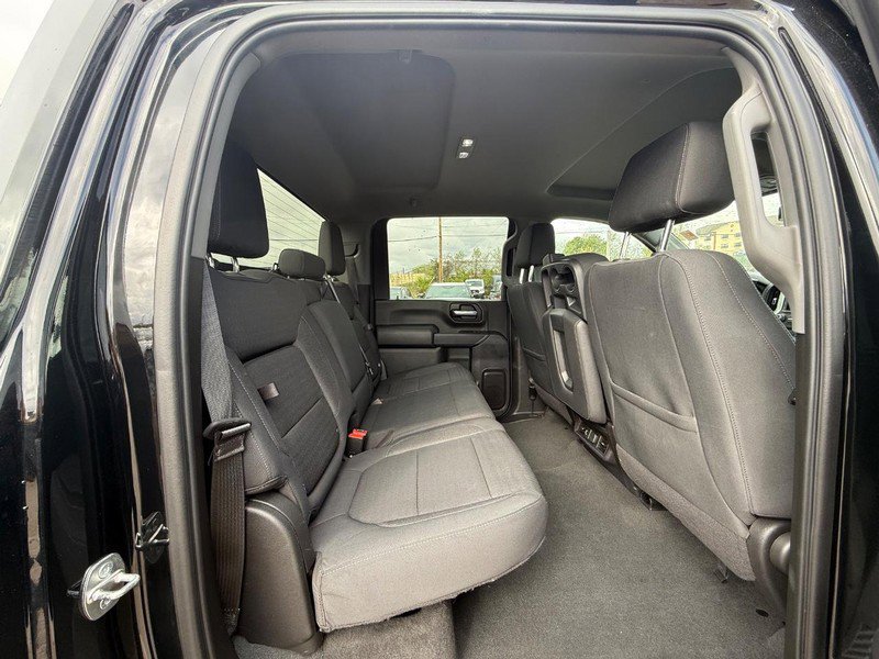 Used 2021 Chevrolet Silverado 2500 LT w/ Midnight Edition AWD/4WD image 14