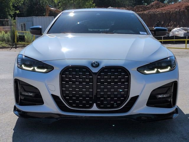 Used 2023 BMW 430i Coupe w/ M Sport Package RWD image 9