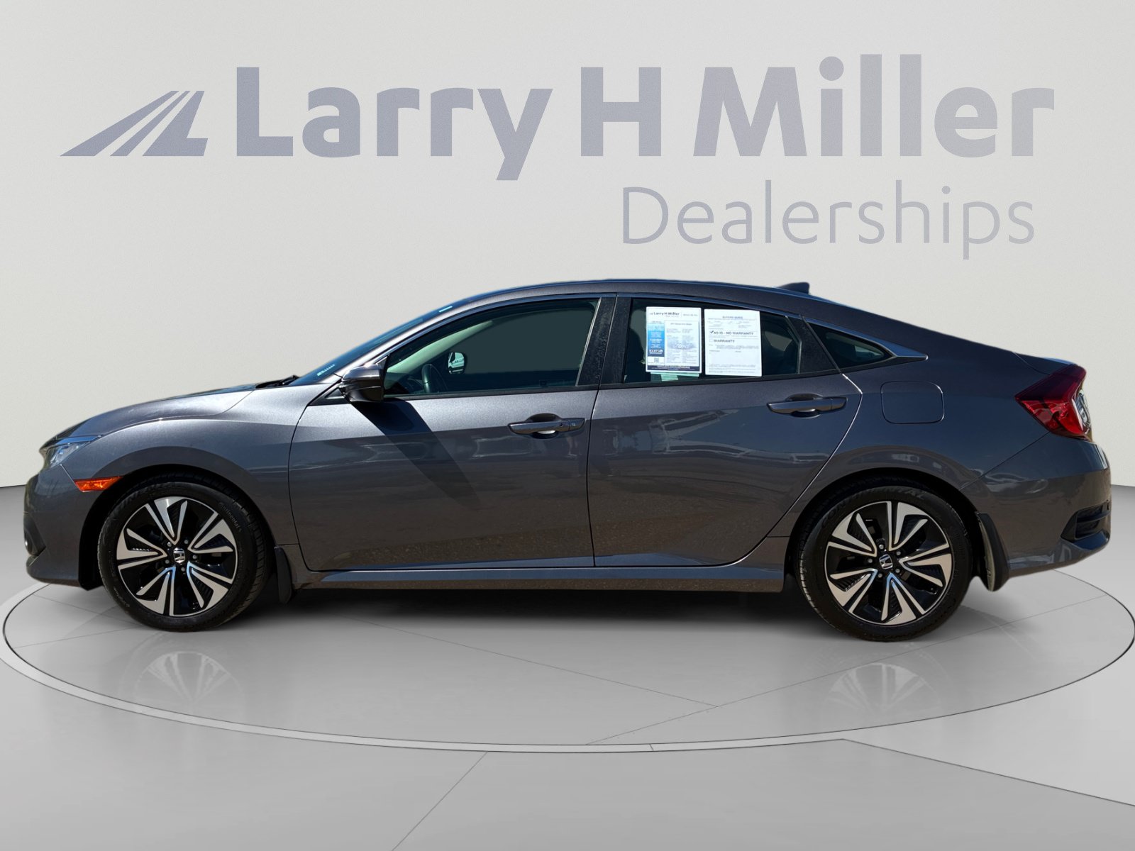 Used 2017 Honda Civic EX-L image 2