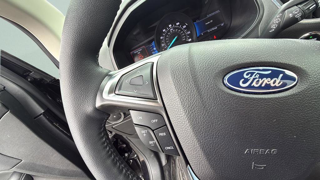 Certified 2024 Ford Edge Titanium AWD/4WD image 27