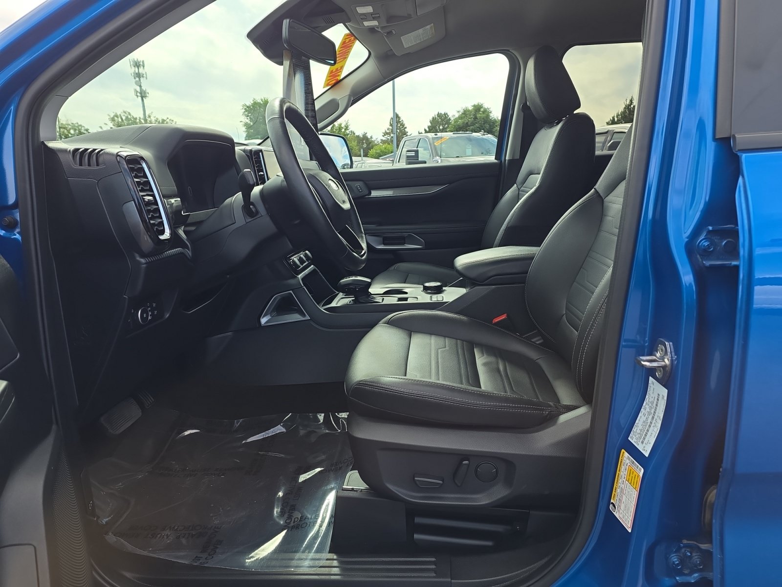 Certified 2024 Ford Ranger Lariat w/ FX4 Off-Road Package AWD/4WD image 16