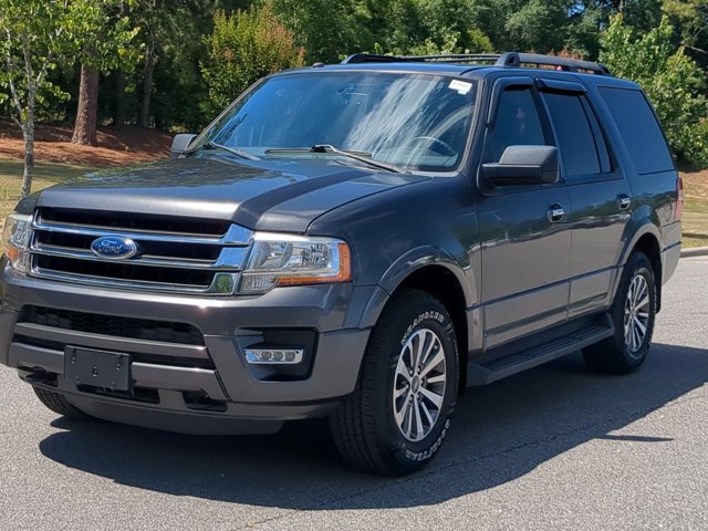Certified 2017 Ford Expedition XLT w/ Equipment Group 202A AWD/4WD image 8