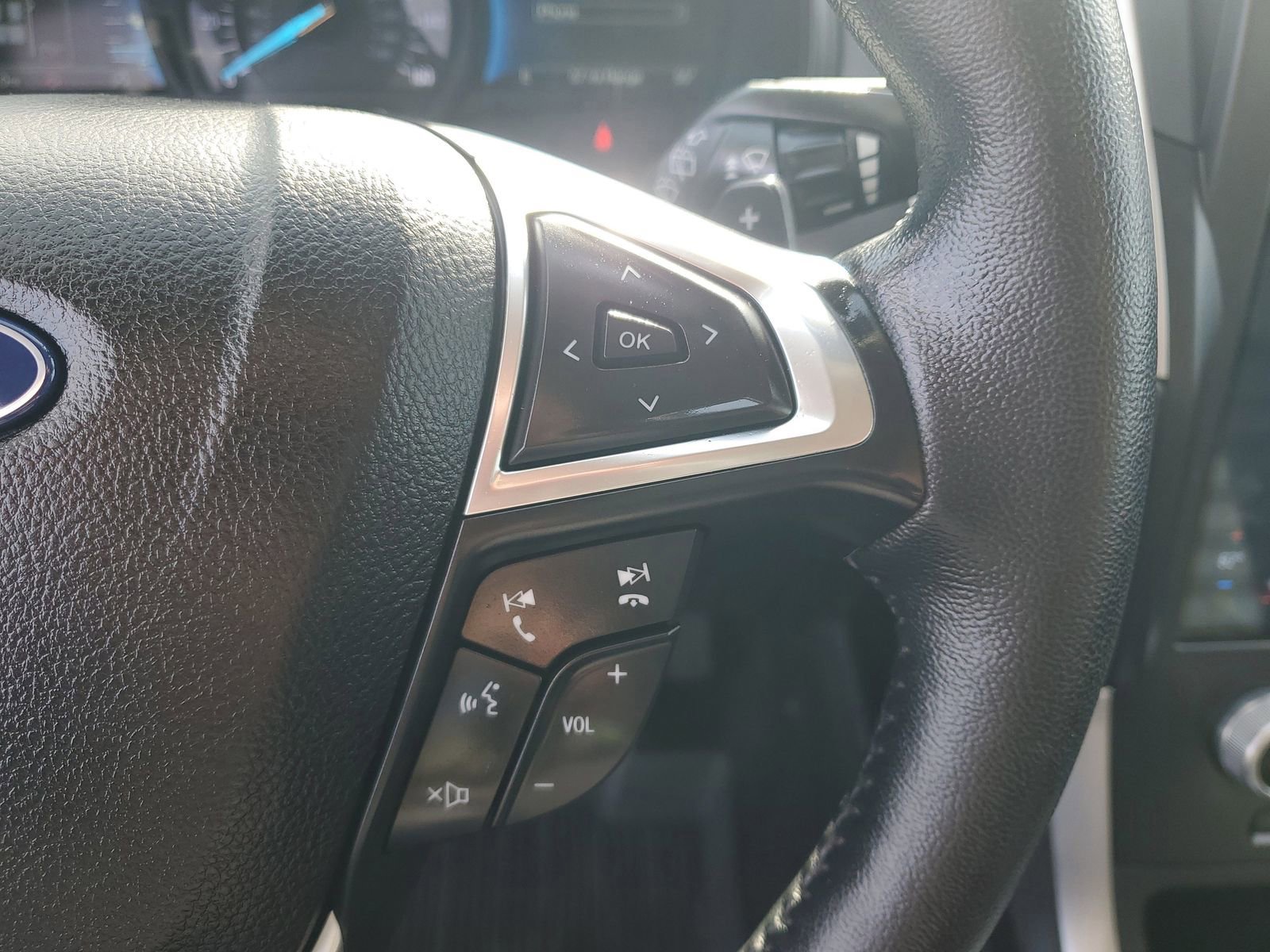 Certified 2022 Ford Edge SEL w/ Convenience Package image 22