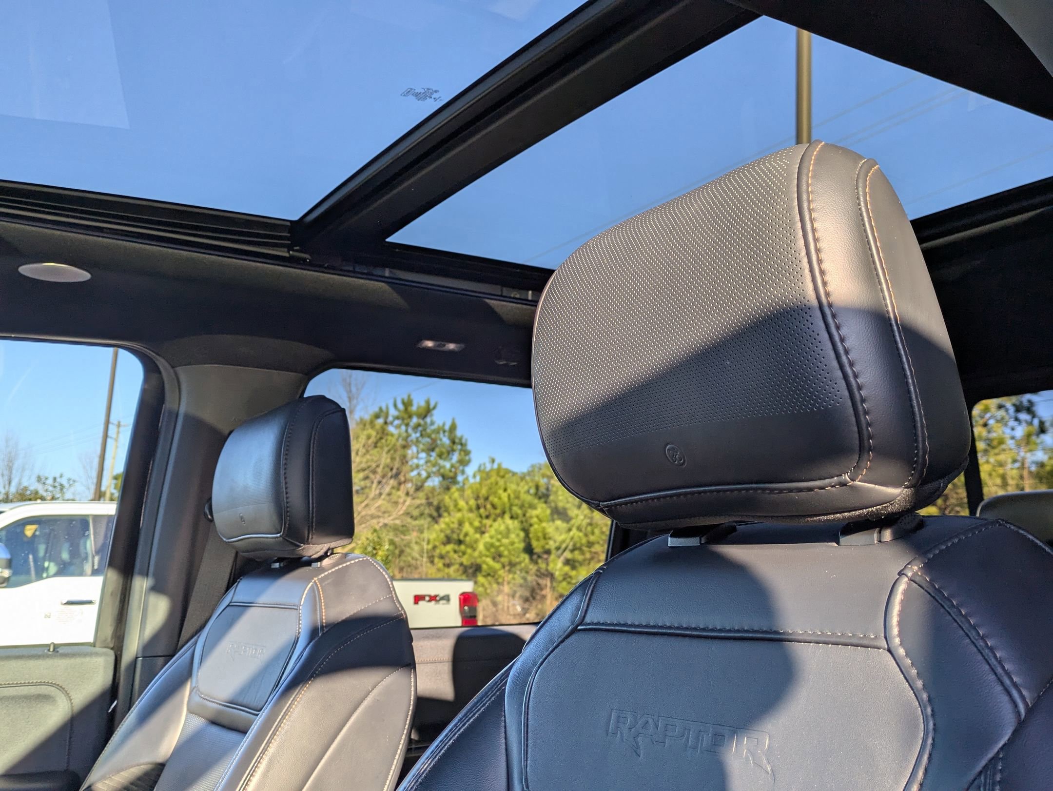 Certified 2023 Ford F150 Raptor image 32