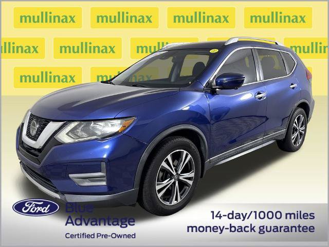 Used 2019 Nissan Rogue SV w/ Premium Package FWD image 14