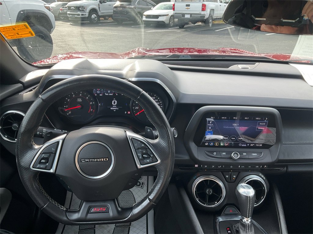 Used 2022 Chevrolet Camaro SS w/ Design Package 1 image 23