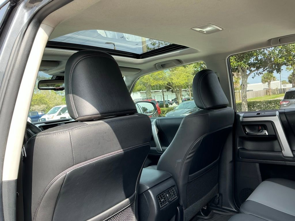Used 2022 Toyota 4Runner SR5 Premium w/ Moonroof Package image 28