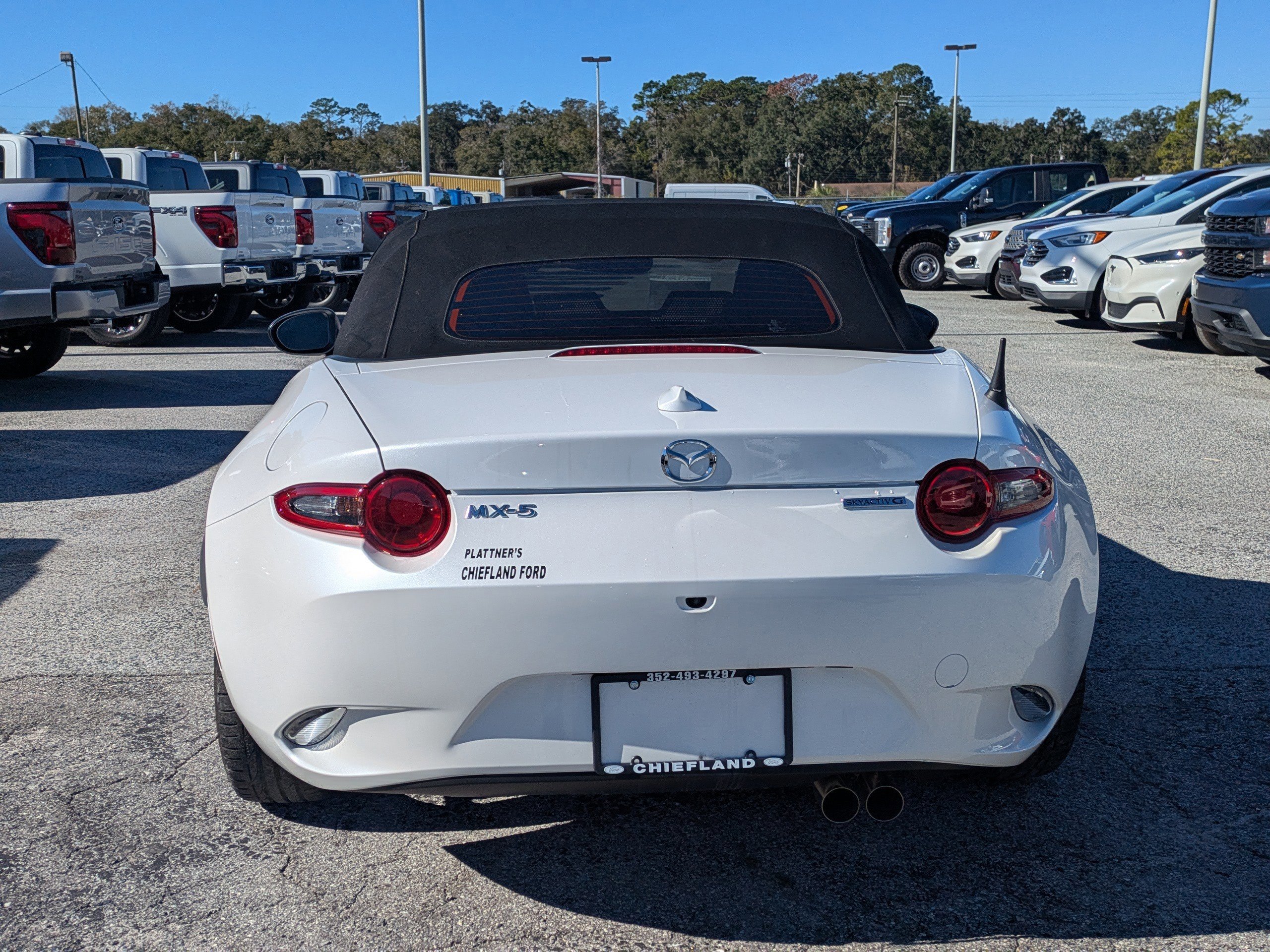 Used 2023 MAZDA MX-5 Miata Grand Touring image 4