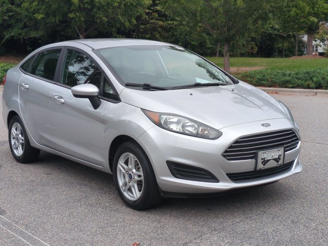 Certified 2018 Ford Fiesta SE FWD image 2