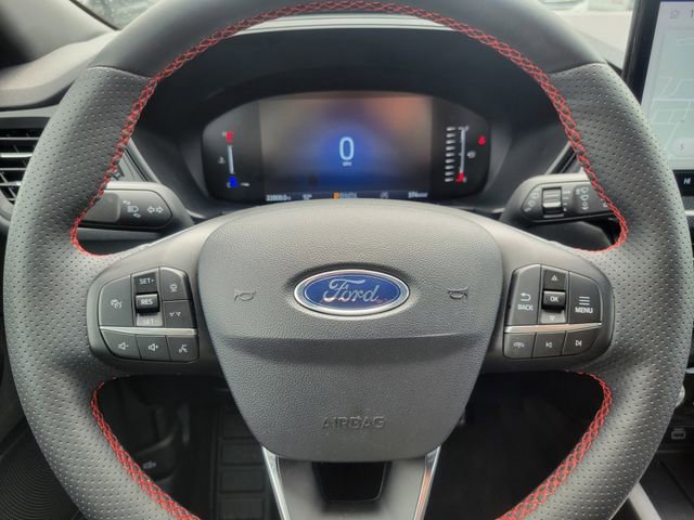 Certified 2024 Ford Escape ST-Line w/ Tech Pack #1 AWD/4WD image 9