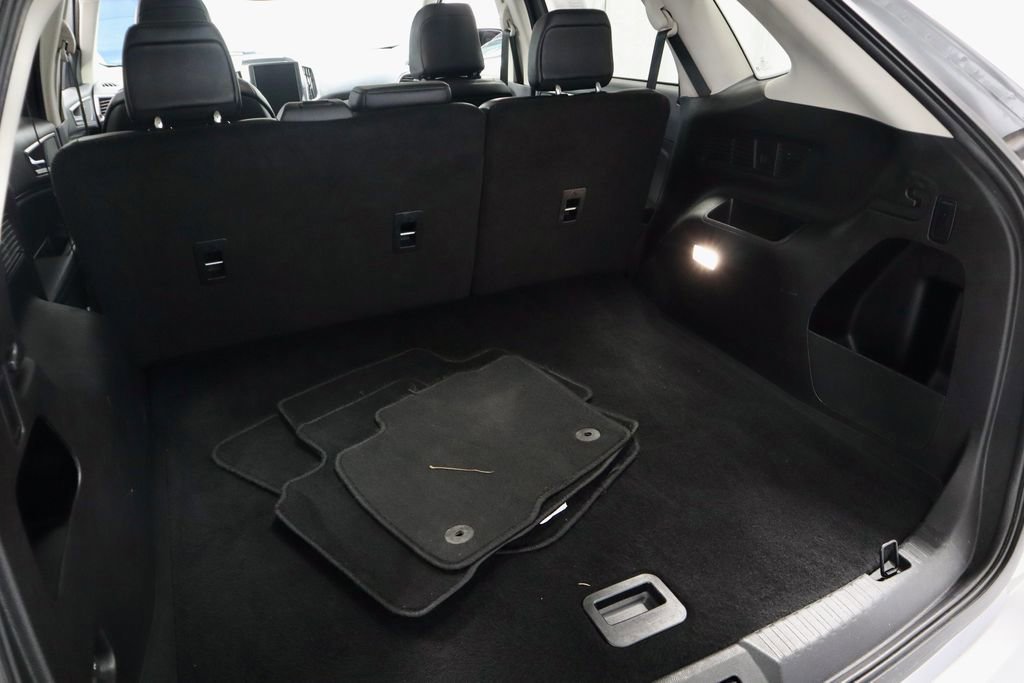 Certified 2024 Ford Edge SEL image 15