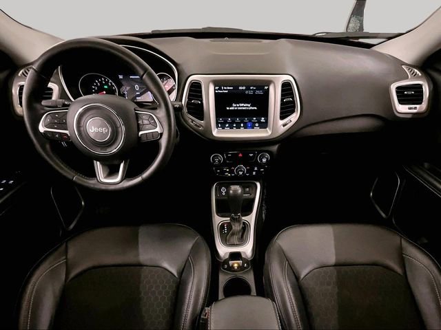 Used 2019 Jeep Compass Latitude w/ Popular Equipment Group FWD image 14