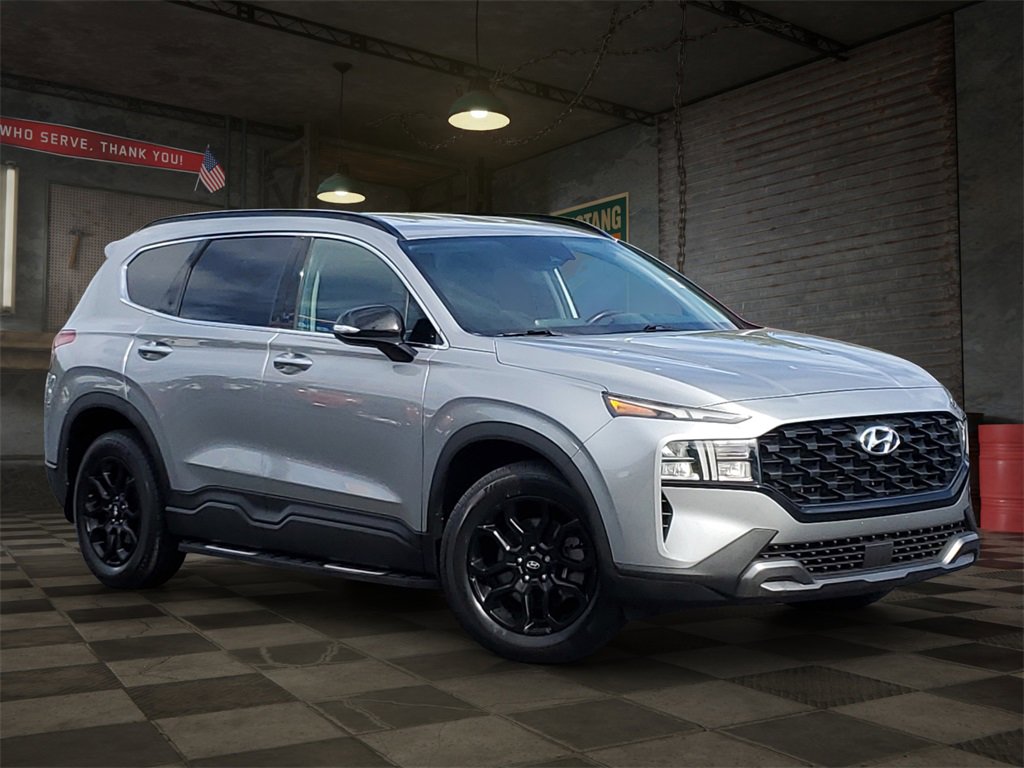 Used 2022 Hyundai Santa Fe XRT image 2