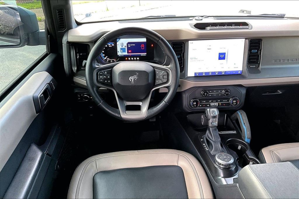 Certified 2024 Ford Bronco Wildtrak AWD/4WD image 5