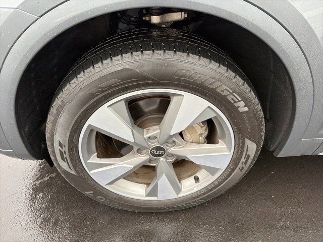 Used 2020 Audi Q5 2.0T Premium w/ Convenience Package image 11