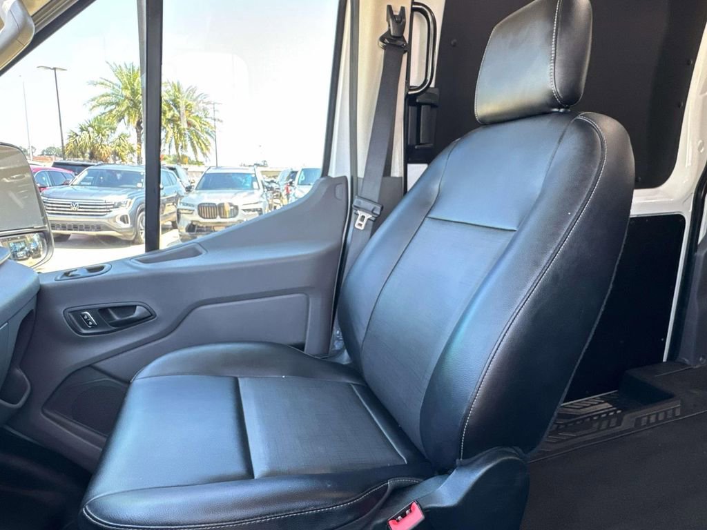 Certified 2023 Ford Transit 250 Medium Roof w/ Exterior Upgrade Package RWD image 18