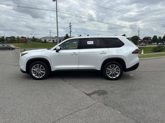 Used 2025 Toyota Grand Highlander AWD image 8