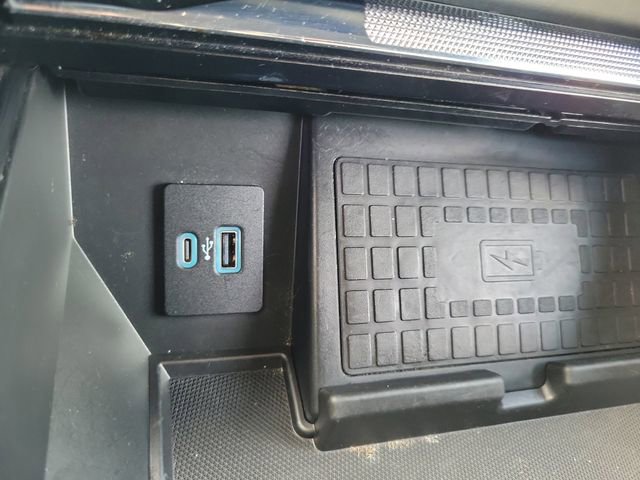 Certified 2022 Ford F150 Platinum w/ Equipment Group 701A High image 29