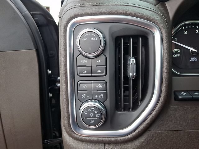 Used 2021 GMC Sierra 1500 Denali w/ Denali Ultimate Package AWD/4WD image 25