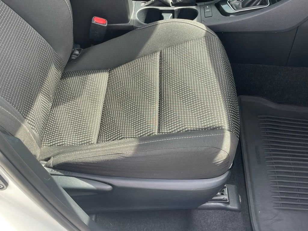 Used 2018 Toyota Corolla iM image 18