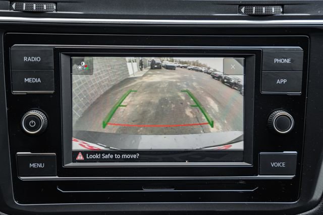 Used 2023 Volkswagen Tiguan S image 42