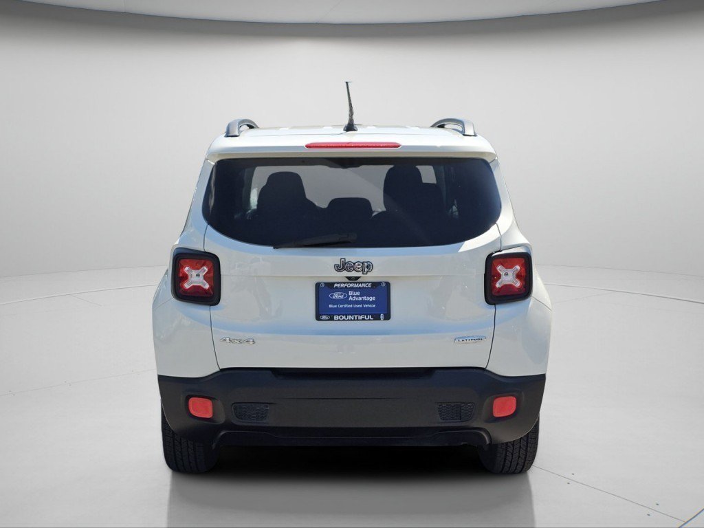 Used 2017 Jeep Renegade Latitude AWD/4WD image 20