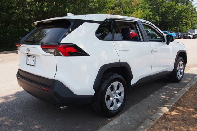 Used 2024 Toyota RAV4 LE FWD image 7