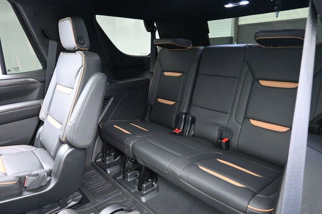 Used 2023 GMC Yukon AT4 w/ Technology Package AWD/4WD image 26