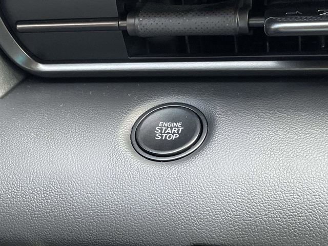 Used 2026 Hyundai Elantra Sport image 14