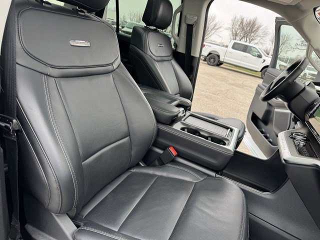 Certified 2025 Ford Expedition Max Platinum image 40