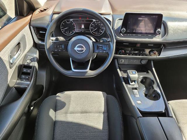 Used 2022 Nissan Rogue SV FWD image 13