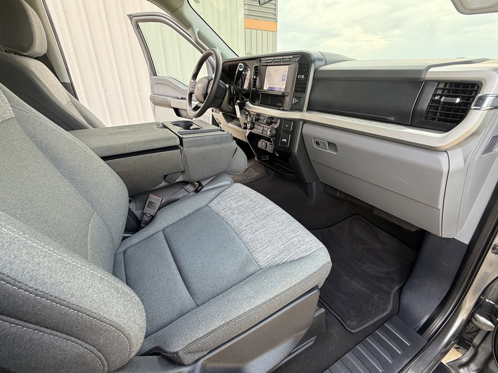 Certified 2024 Ford F250 XLT image 36