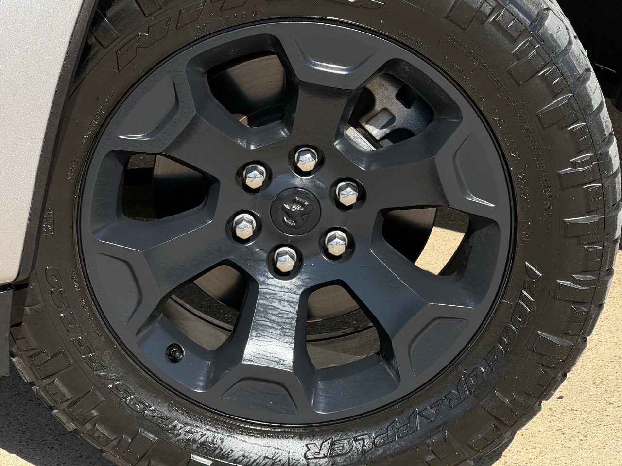 Used 2025 RAM 1500 Lone Star AWD/4WD image 9