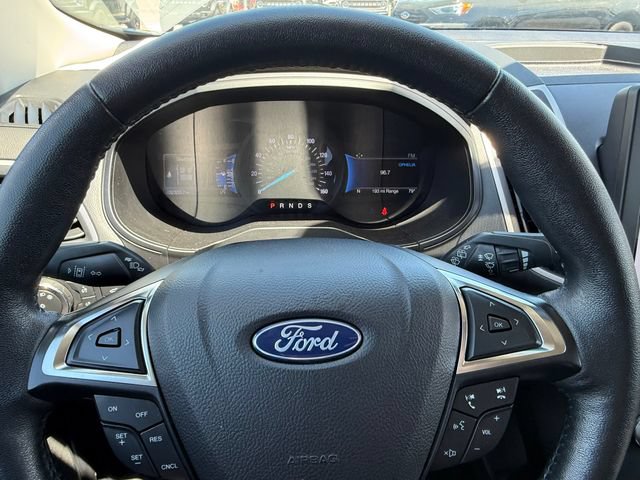 Certified 2022 Ford Edge SEL w/ Convenience Package AWD/4WD image 18