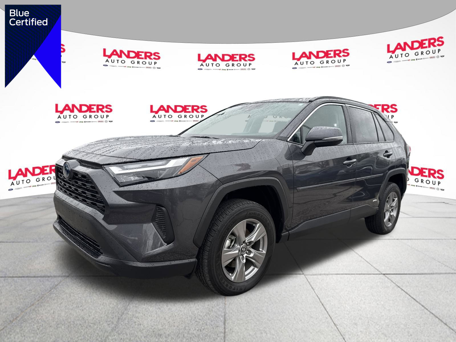 Used 2024 Toyota RAV4 LE image 1