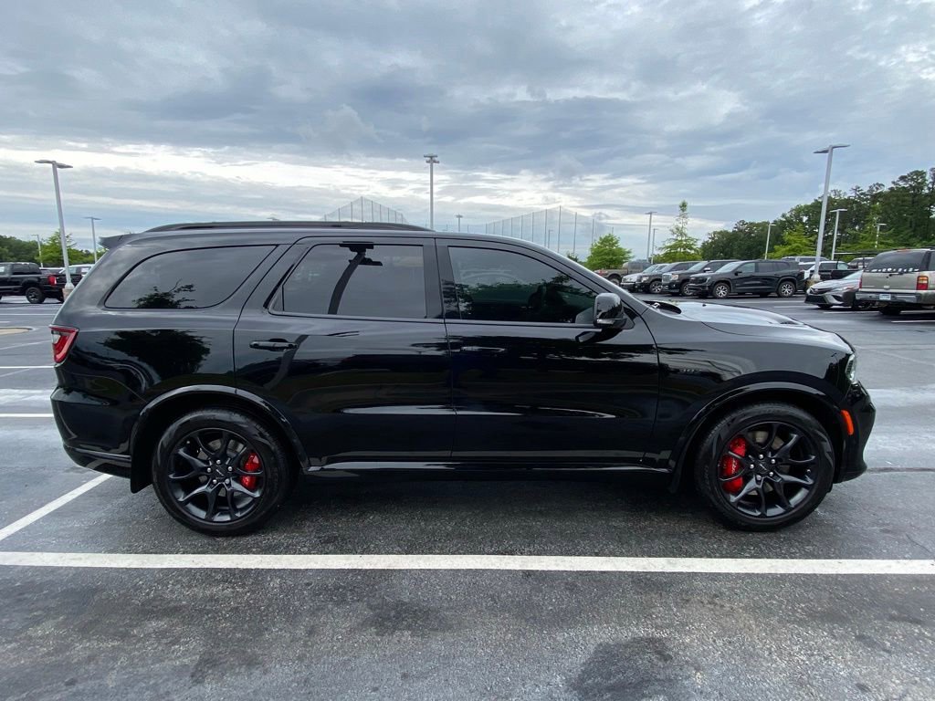 Used 2022 Dodge Durango SRT w/ Technology Group AWD/4WD image 8