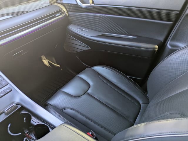Used 2024 Hyundai Palisade Calligraphy image 16