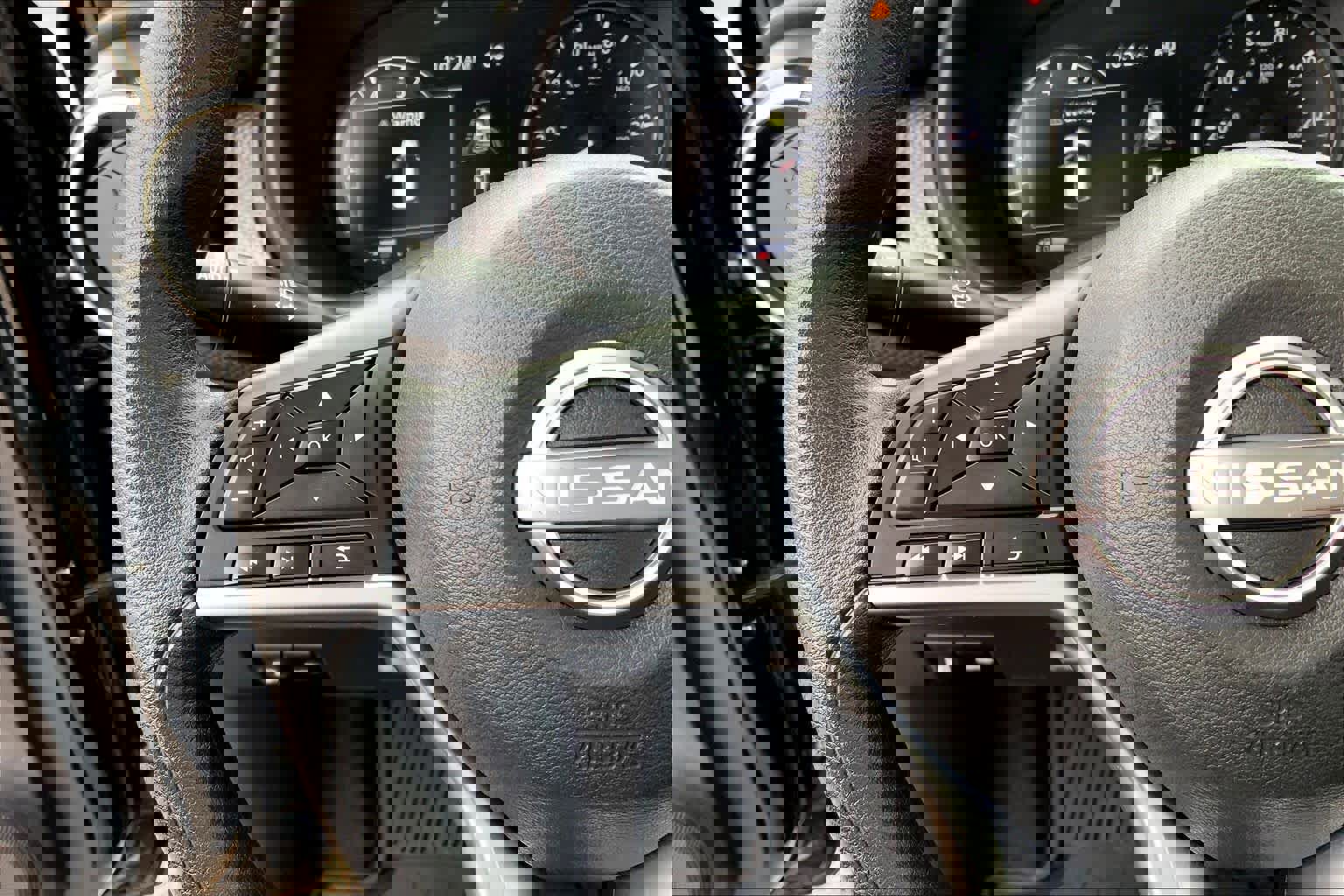 Used 2023 Nissan Kicks SV image 20