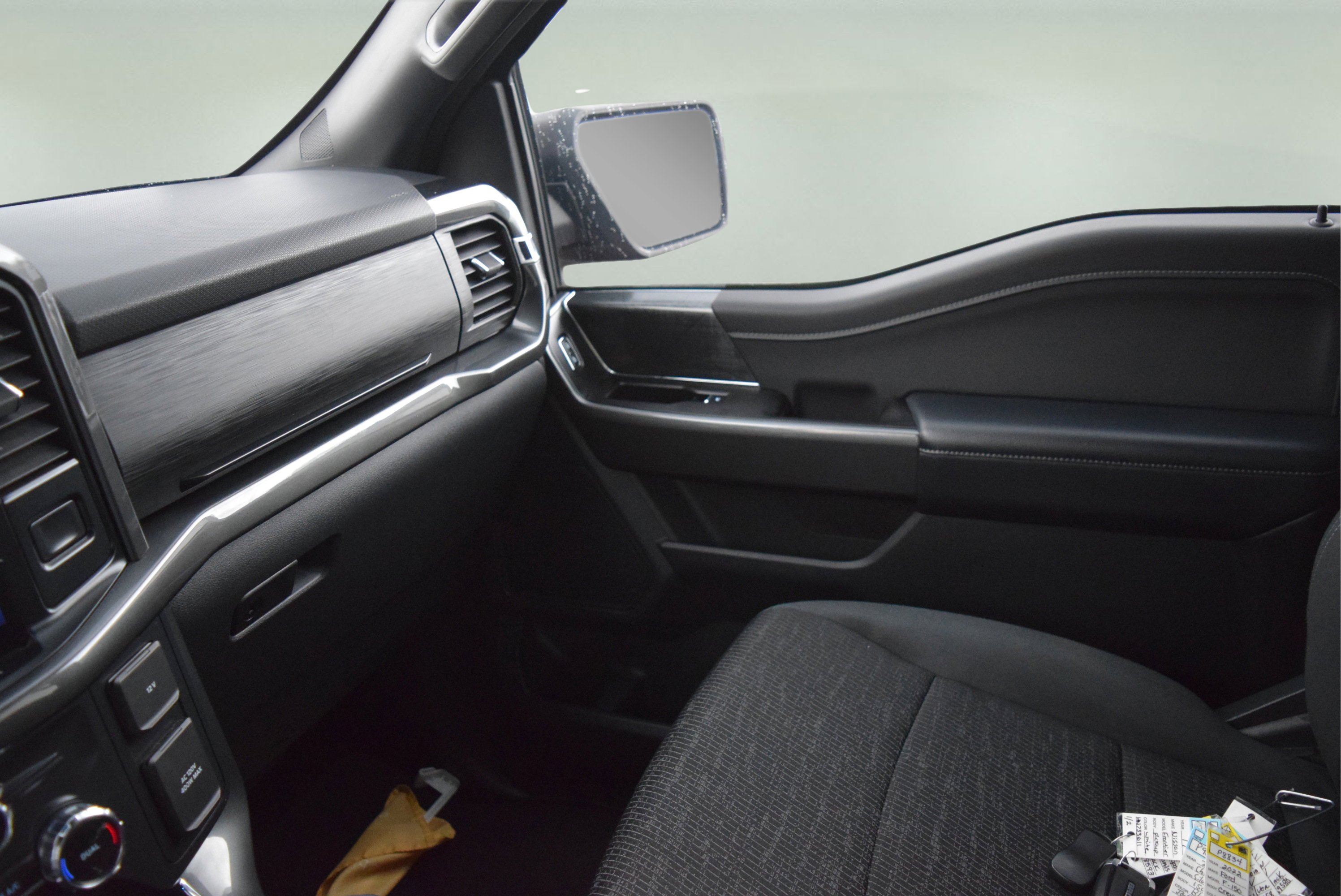 Certified 2022 Ford F150 XLT w/ Equipment Group 302A High image 18