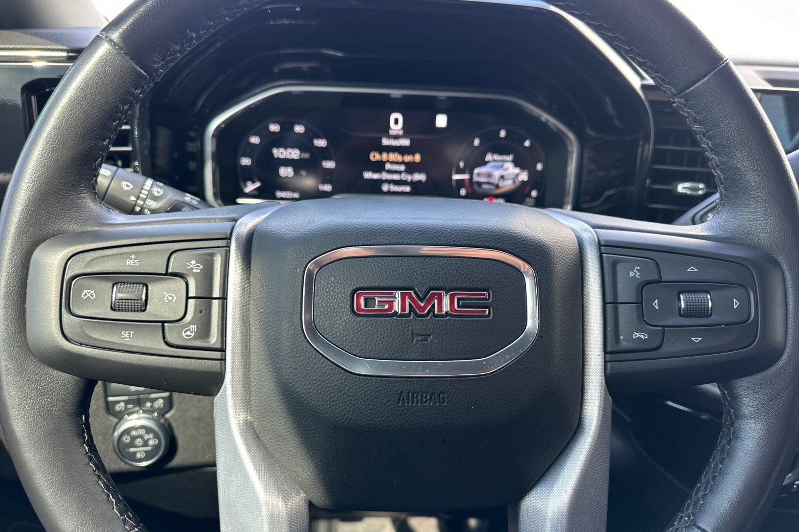 Used 2022 GMC Sierra 1500 Elevation w/ X31 Off-Road Package image 23