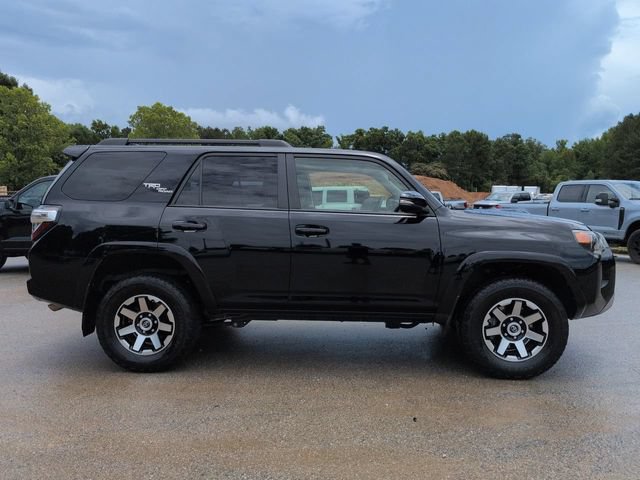 Used 2019 Toyota 4Runner TRD Off-Road Premium AWD/4WD image 3